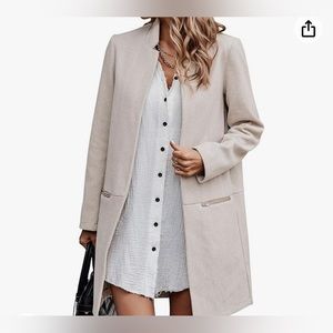 Women’s Coat -  Size Small